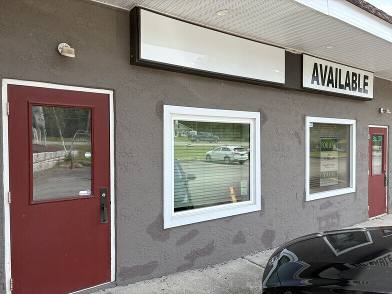 More Photos Of 906 Route 940, Pocono Lake Storefront Retail Office For Lease