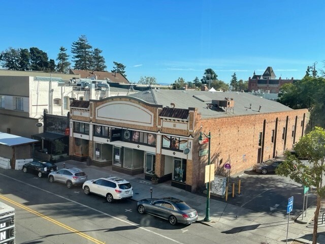 More Photos Of 2314-2318 Central Ave, Alameda Storefront Retail Office For Sale