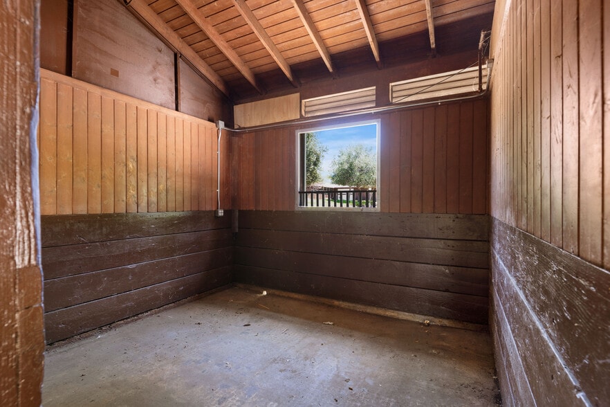 More Photos Of 38831 Pauba Rd, Temecula Land For Sale