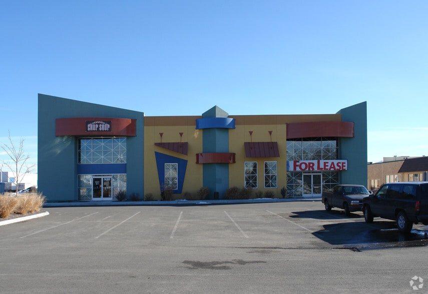 More Photos Of 920 Matley Ave, Reno Showroom For Lease