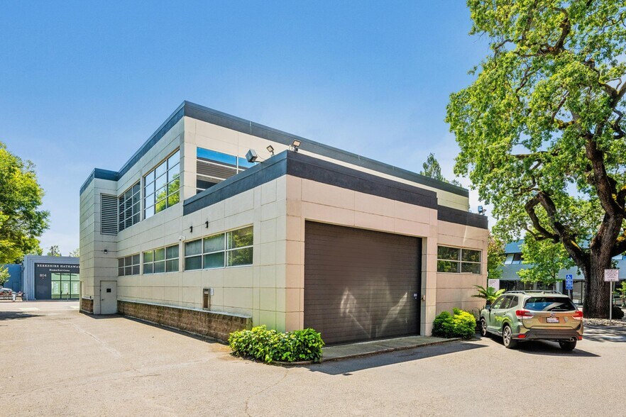 More Photos Of 801 4th St, Santa Rosa Office For Sale