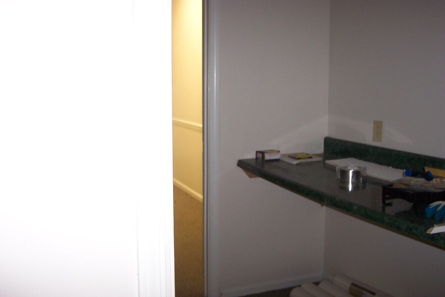 More Photos Of 2175 Highpoint Rd, Snellville Coworking Space