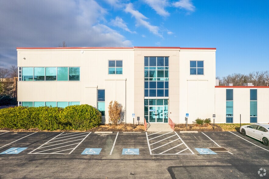 More Photos Of 3043 Walton Rd, Plymouth Meeting Office For Lease