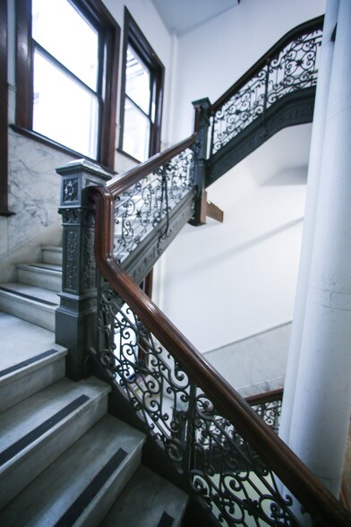 More Photos Of 47 S Pennsylvania St, Indianapolis Office For Lease