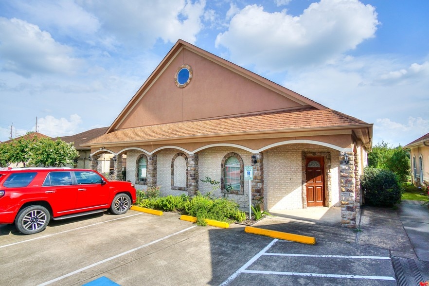 More Photos Of 20911 Kingsland Blvd, Katy Medical For Lease