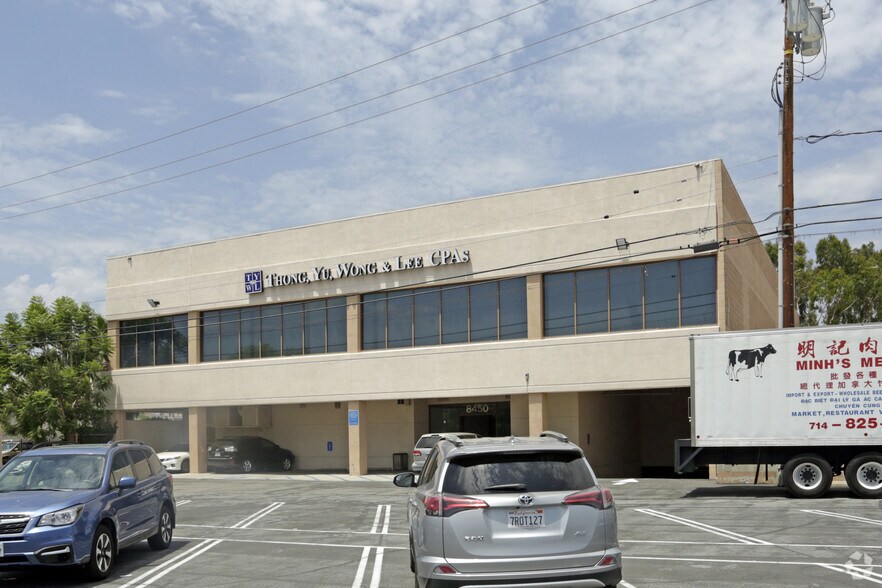 More Photos Of 8450 Garvey Ave, Rosemead Office For Lease
