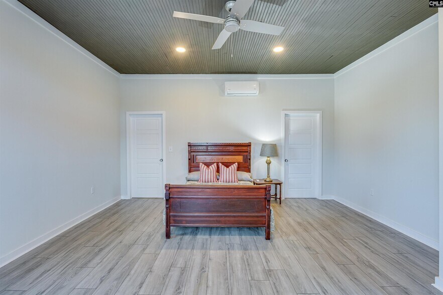 More Photos Of 2701 Cleveland St, Elloree Storefront Retail Residential For Sale