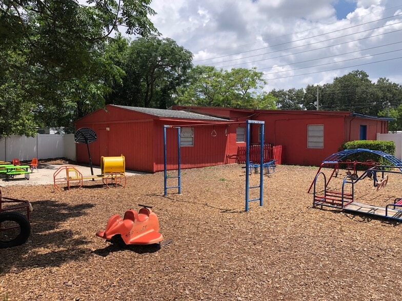 More Photos Of 1230 N Pine Hills Rd, Orlando Daycare Center For Sale
