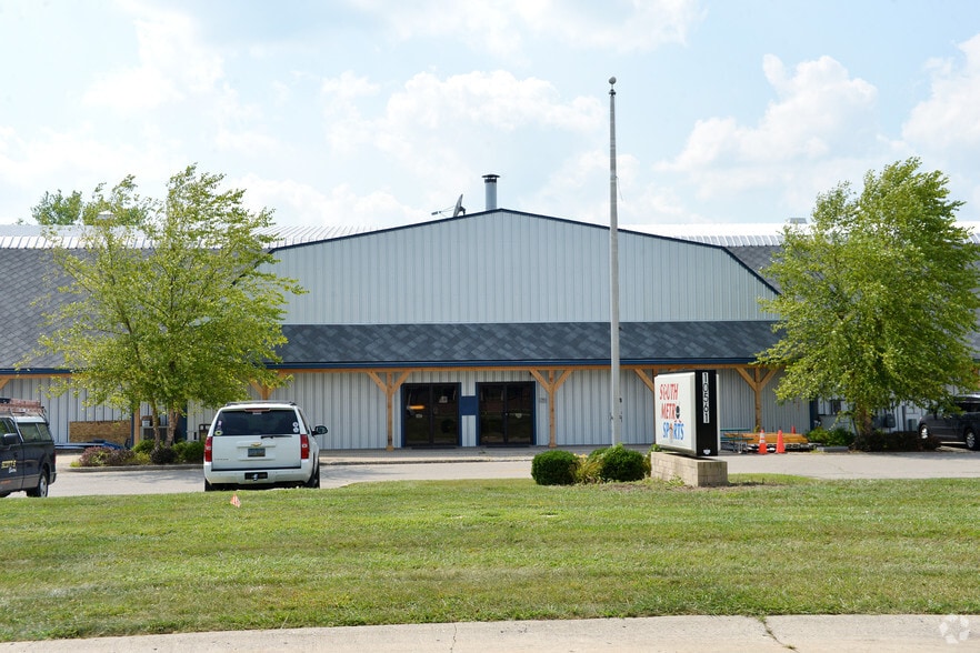 More Photos Of 10561 Success Ln, Miamisburg Skating Rink For Sale