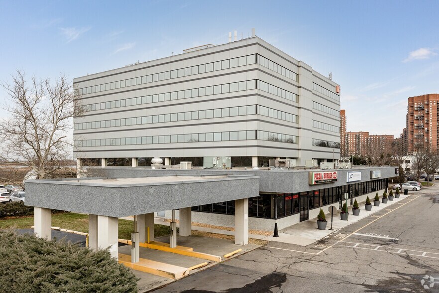 More Photos Of 333 Meadowlands Pkwy, Secaucus Office For Lease