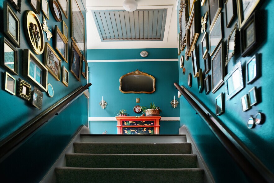 More Photos Of 200 E Vista St, Bisbee Movie Radio TVStudio For Sale