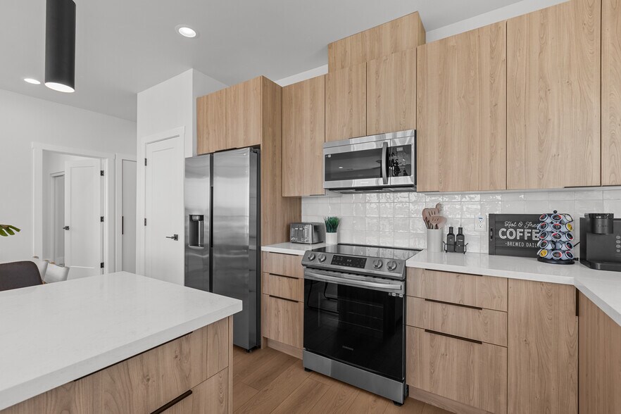More Photos Of 4821 Chippendale Dr, Sacramento Multifamily For Sale