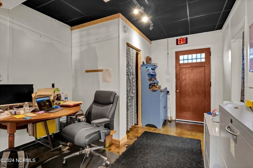 More Photos Of 1120 Princess St, Wilmington Storefront For Sale