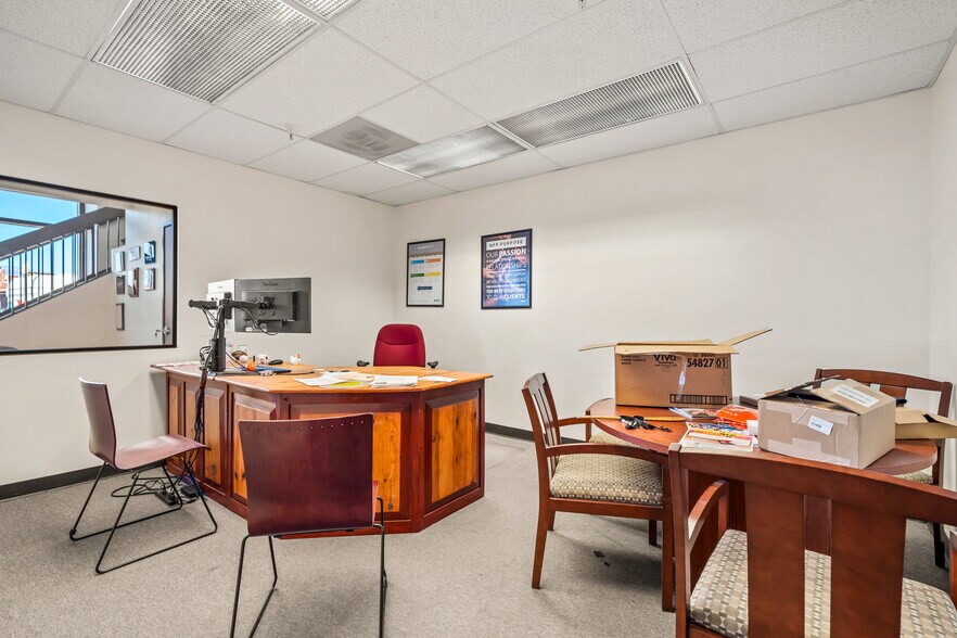 More Photos Of 6992 E Broadway Blvd, Tucson Office For Sale