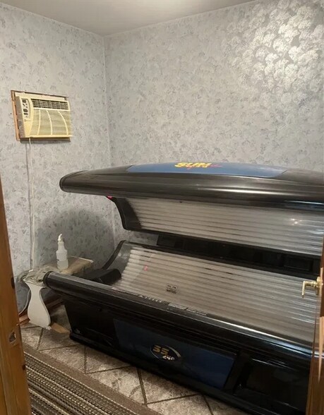 More Photos Of 3963 Main St, Scio Storefront For Sale