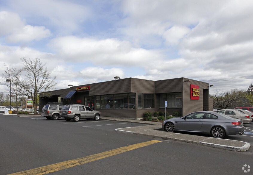 More Photos Of 19121-19181 Willamette Dr, West Linn Unknown For Lease