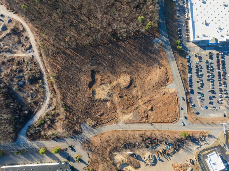 More Photos Of 21 Jungle Rd, Leominster Warehouse For Lease