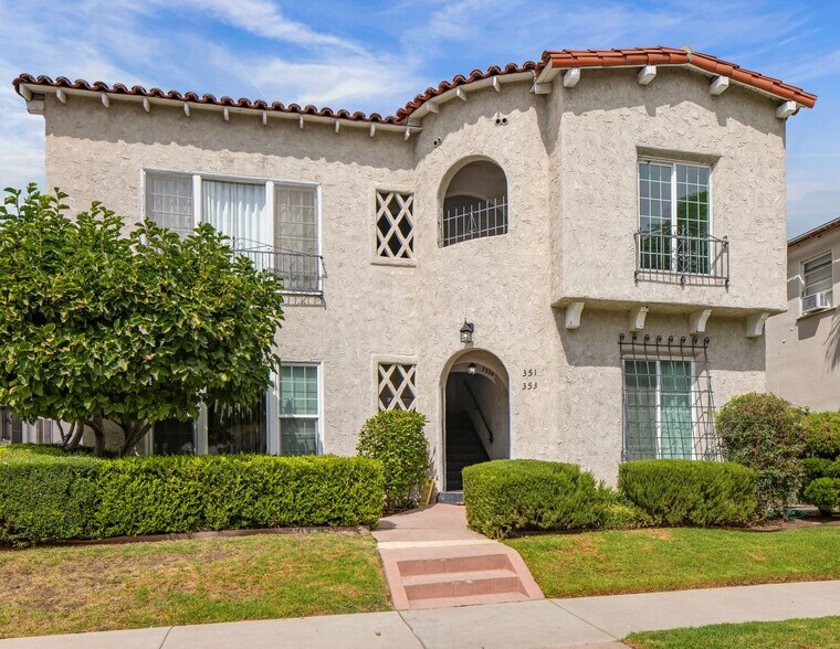 More Photos Of 351 N Spaulding Ave, Los Angeles Apartments For Sale