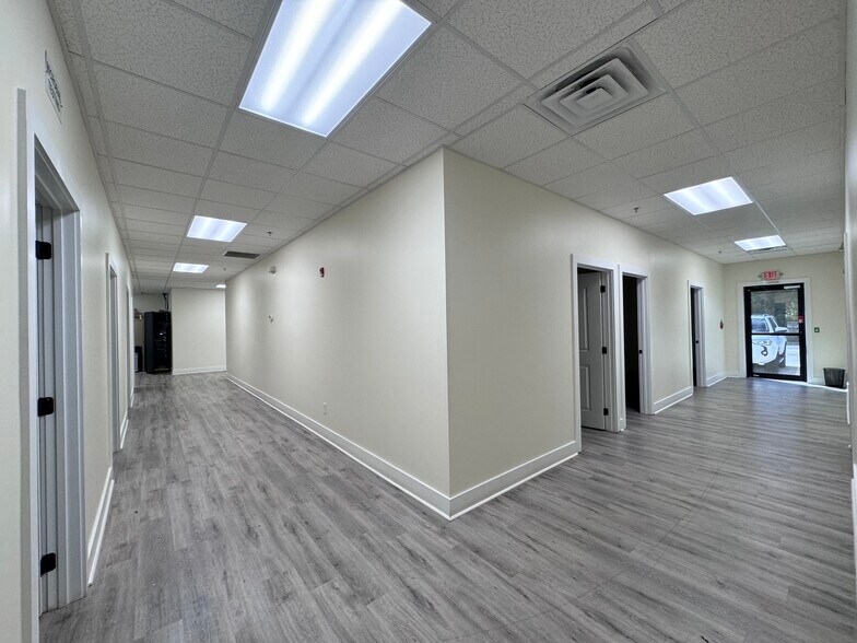 More Photos Of 655 10th St, Cedartown Warehouse For Sale