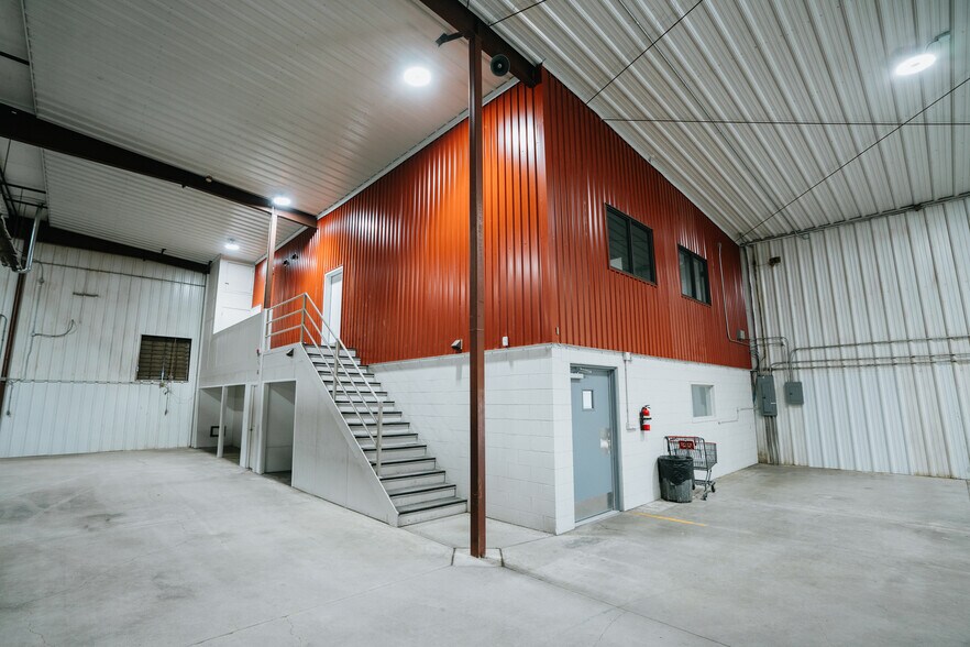 More Photos Of 14494 X Rd, Columbus Warehouse For Sale