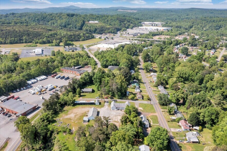 More Photos Of 1687 Stultz Rd, Martinsville Specialty For Sale