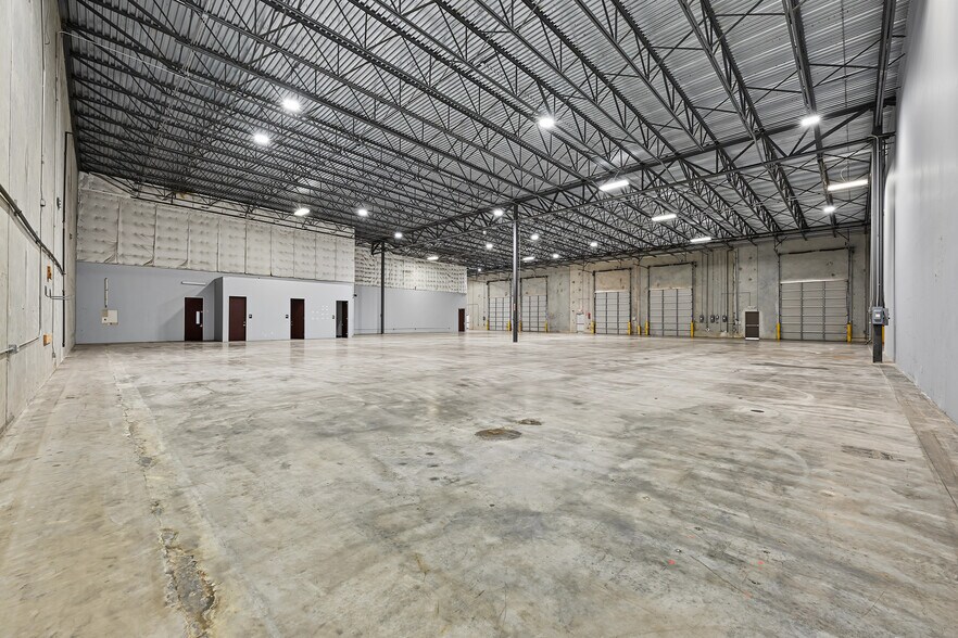 More Photos Of 10845 Strang Rd, La Porte Warehouse For Lease