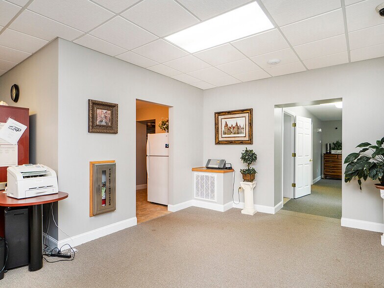 More Photos Of 4108 S NC Hwy 62, Burlington Office For Lease