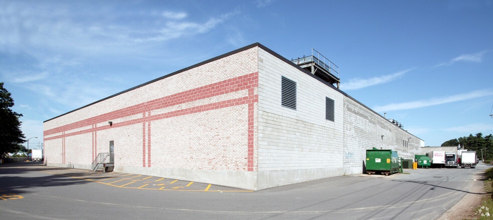 More Photos Of 161-167 S Broadway, Salem Freestanding For Lease