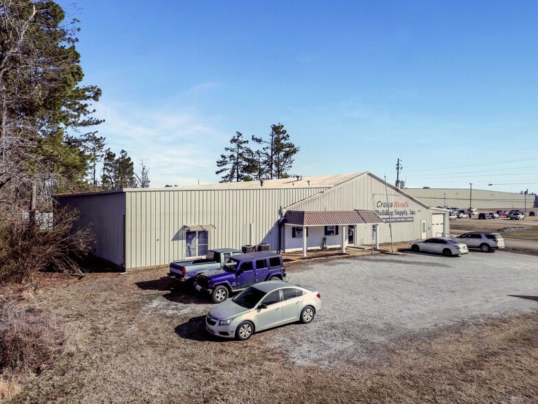 More Photos Of 2750 S Harper Rd, Corinth Manufacturing For Sale