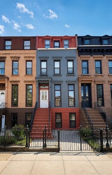 Primary Photo Of 468 Jefferson Ave, Brooklyn Multifamily For Sale