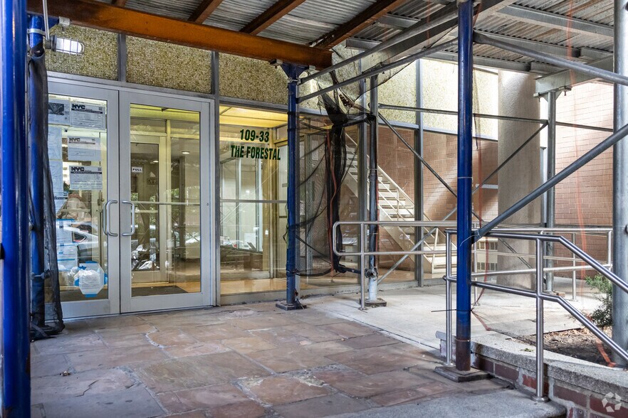 More Photos Of 10933 71st Rd, Forest Hills Apartments For Sale