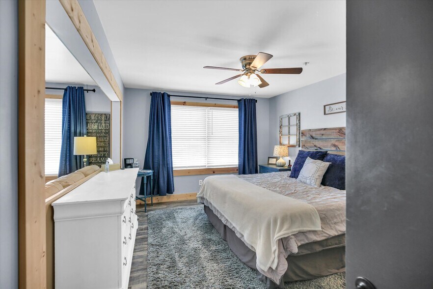 More Photos Of 808 N 3rd St, Saint Joseph Apartments For Sale