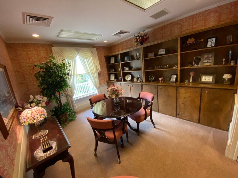More Photos Of 505 N Market St, Wooster Office For Lease