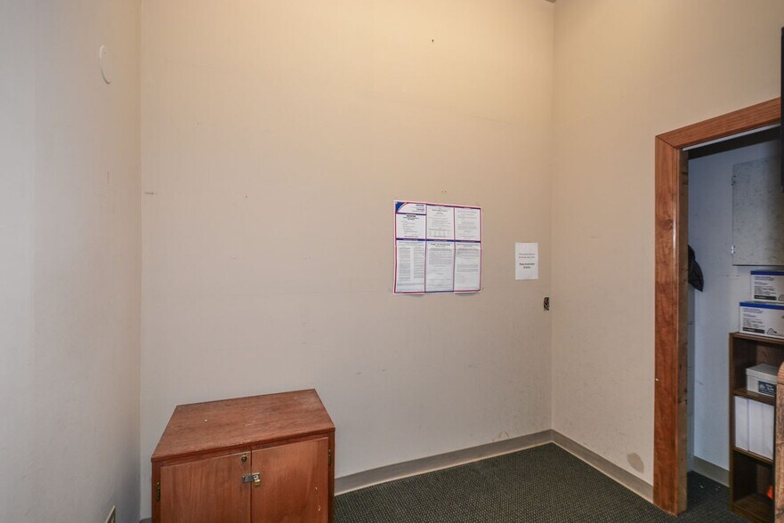 More Photos Of 1820 The Exchange SE, Atlanta Office For Sale