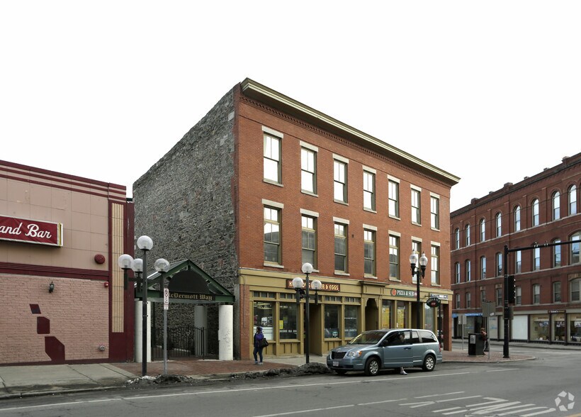 More Photos Of 1-3 Merrimack St, Lowell Office For Lease