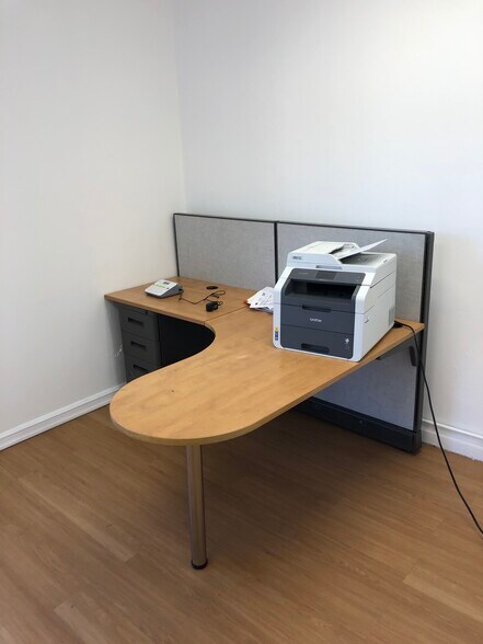 More Photos Of 74 Pennsylvania Ave, Brooklyn General Retail For Lease