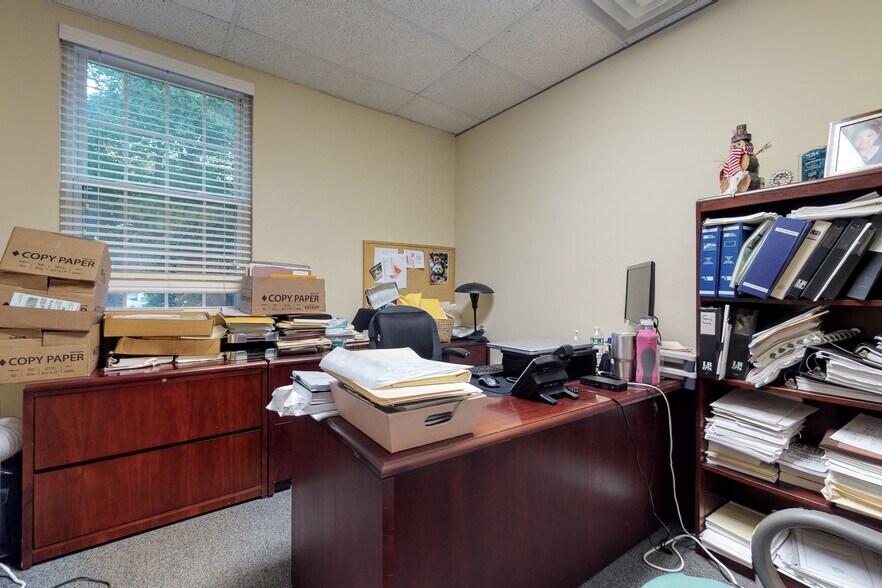 More Photos Of 2 Forest Ave, Oradell Medical For Sale