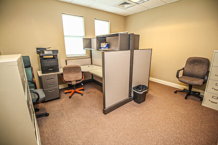 More Photos Of 1516 Village Harbor Dr, Clover General Retail For Sale