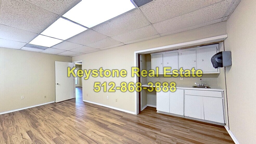 More Photos Of 13740 N Highway 183, Austin Loft Creative Space For Lease