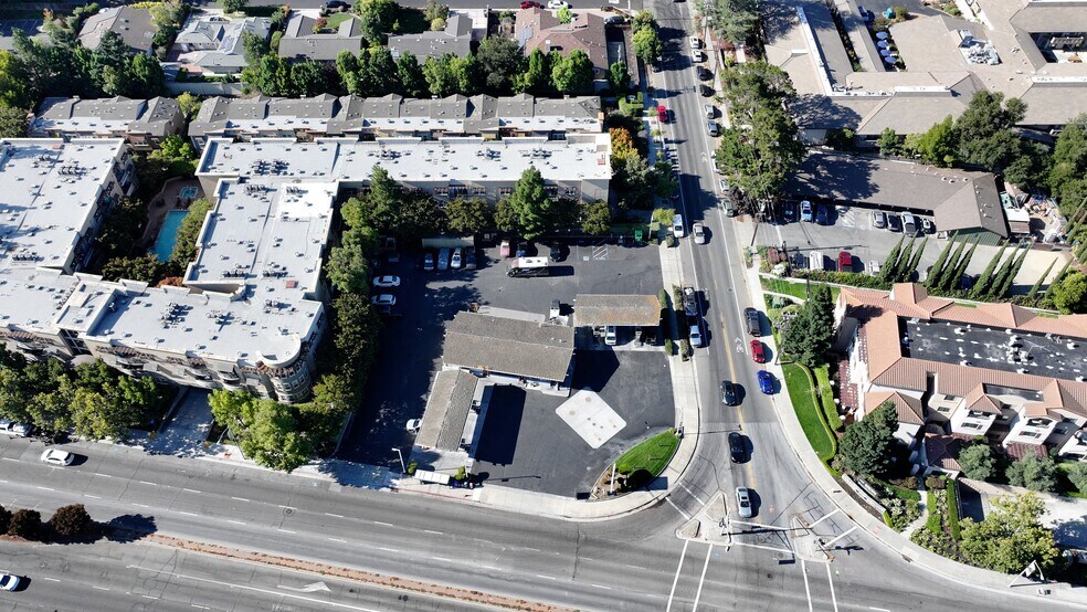 More Photos Of 4350 El Camino Real, Los Altos Service Station For Sale