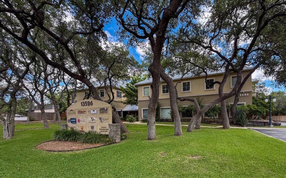 More Photos Of 13526 George Rd, San Antonio Office For Lease