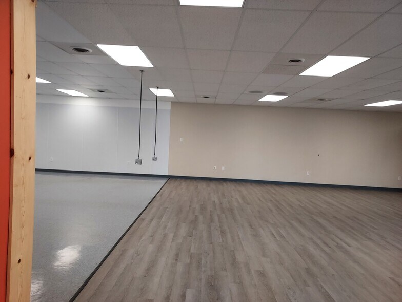 More Photos Of 220 N Main St, Adrian Office For Sale