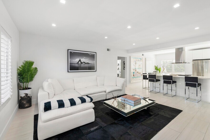 More Photos Of 3909 Garden Ave, Miami Apartments For Sale