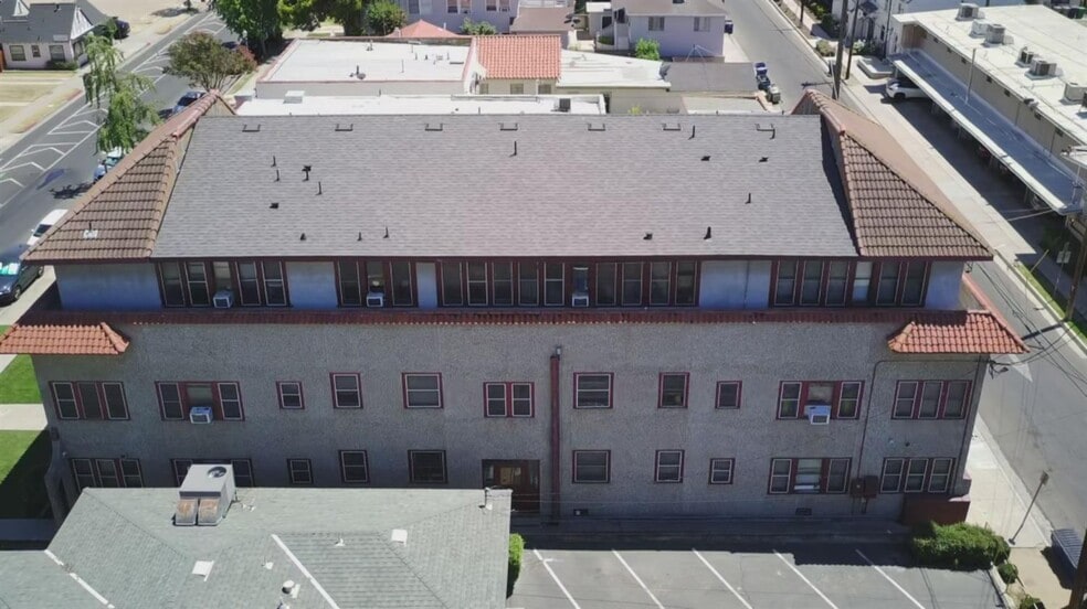 More Photos Of 1561 N Van Ness Ave, Fresno Apartments For Sale