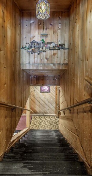 More Photos Of 6012 County K, Rhinelander Restaurant For Sale