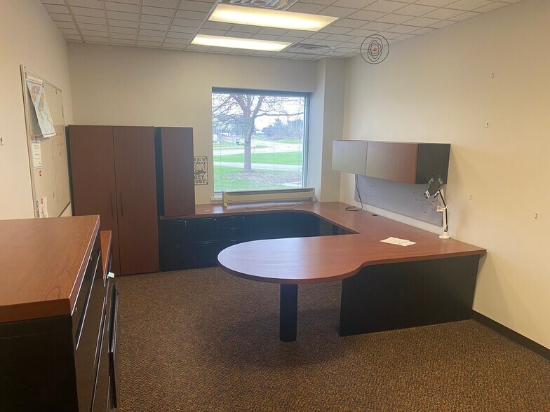 More Photos Of 3909 Research Park Dr, Ann Arbor Office For Lease