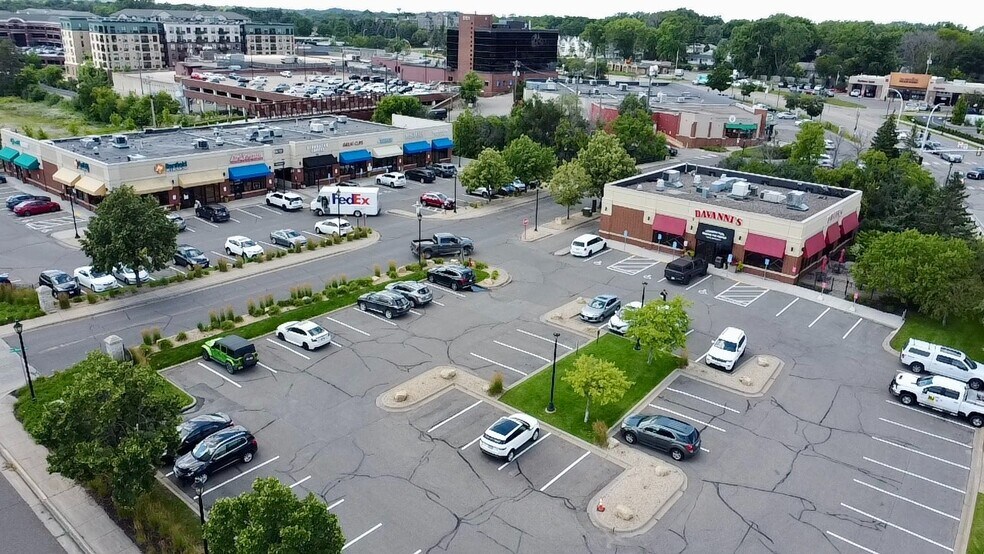More Photos Of 5101 Vernon Ave, Edina Unknown For Lease