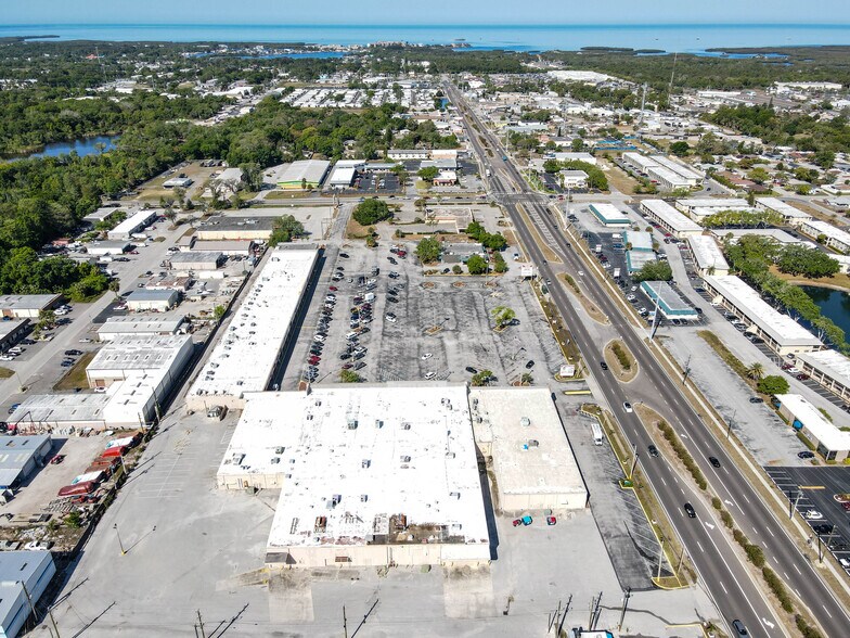 More Photos Of 6658 Ridge Rd, Port Richey Unknown For Lease