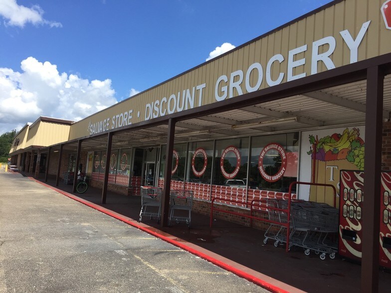 More Photos Of 1910-1926 Washington St, Franklinton General Retail For Lease