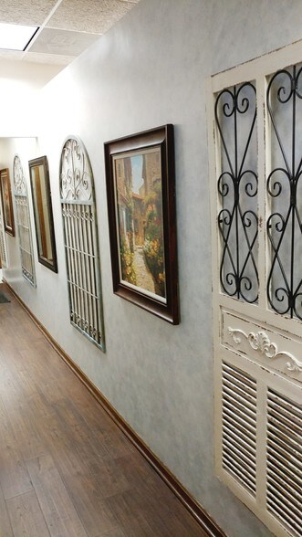 More Photos Of 7620-7632 W 159th St, Orland Park Office For Sale